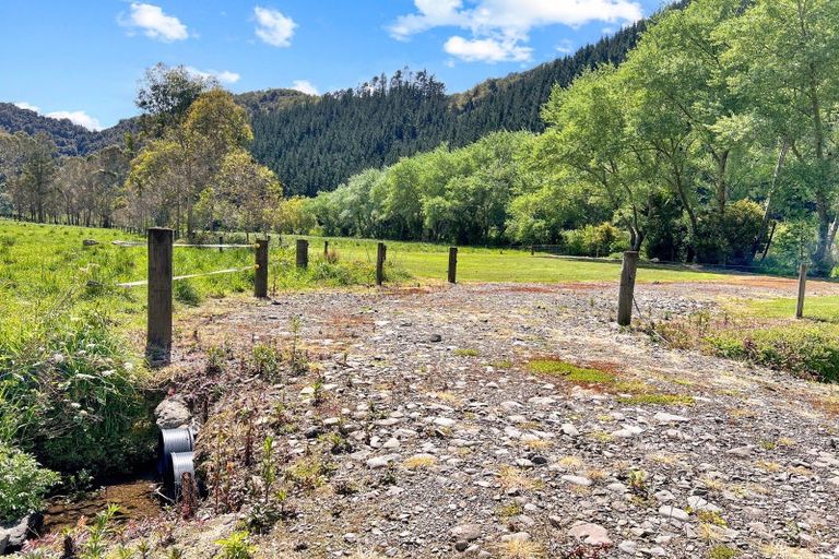 Photo of property in Otara Road East, Tirohanga, Opotiki, 3197