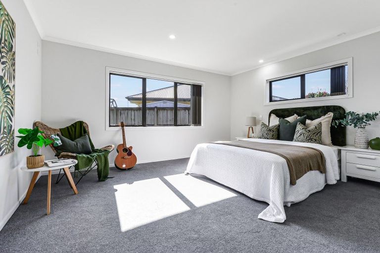 Photo of property in 8 Mosslea Court, Rototuna North, Hamilton, 3210