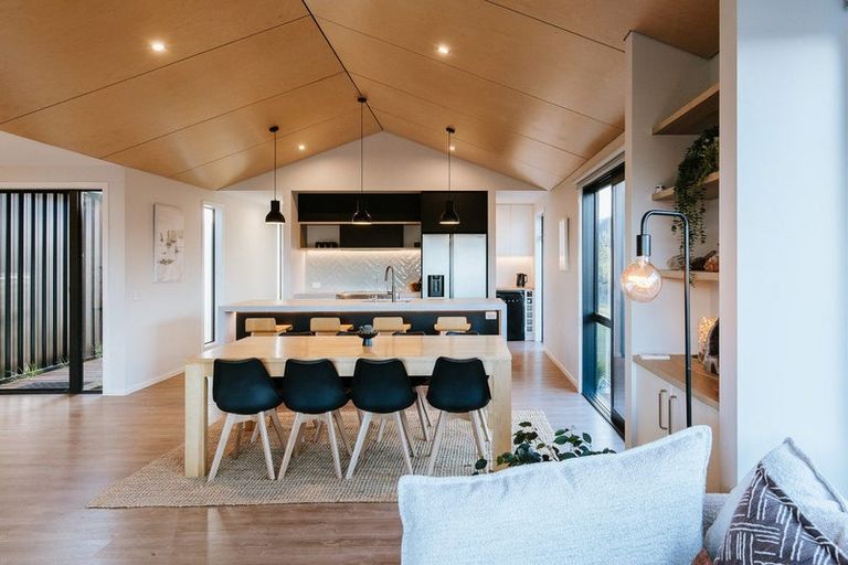 Photo of property in Northlake, 8 Linnburn Road, Wanaka, 9305