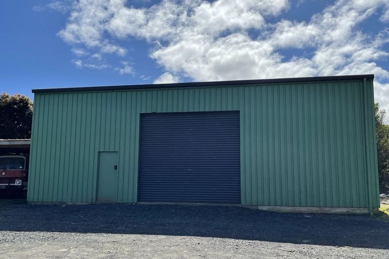 Photo of property in 46 Kellys Road, Whitford, Howick, 2571