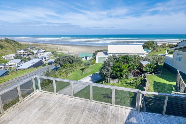 Photo of property in 1 Rope Crescent, Te Kopuru, Dargaville, 0371