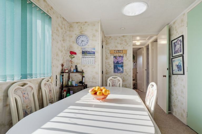 Photo of property in 3 Dawson Street, Foxton Beach, Foxton, 4815