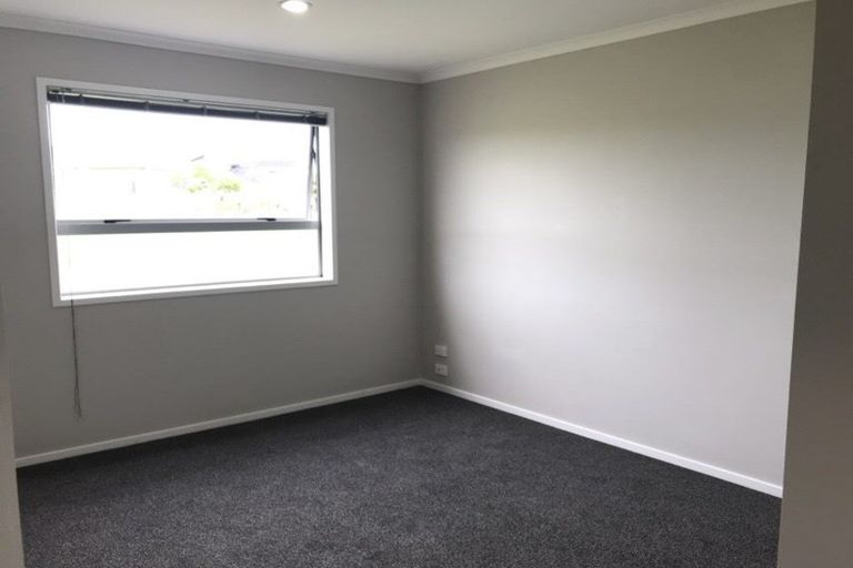 Photo of property in 14 Hoihere Drive, One Tree Point, 0118