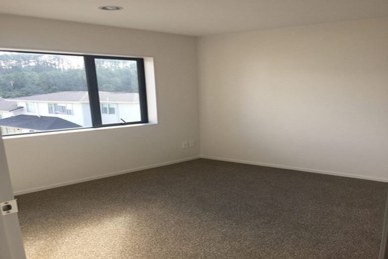 Photo of property in 12 Kanona Way, Albany Heights, Auckland, 0632