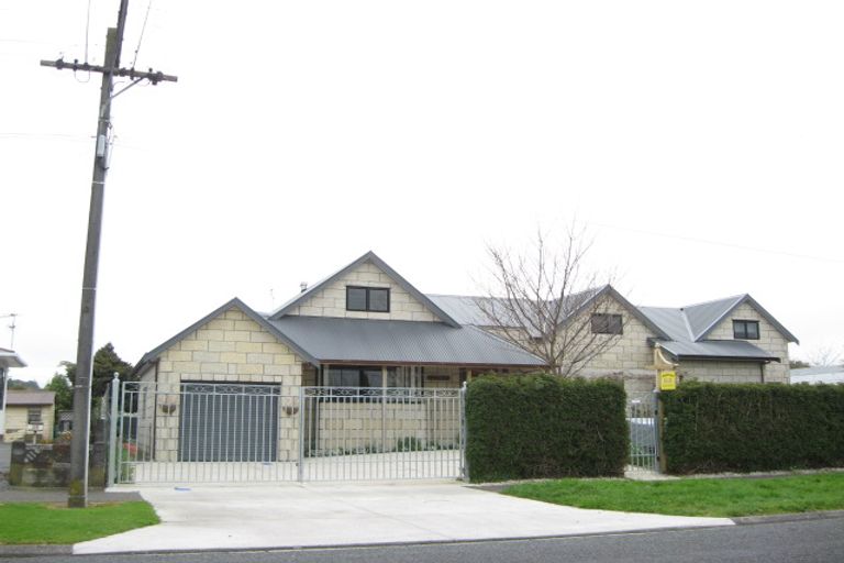 Photo of property in 31 Cracroft Street, Waitara, 4320
