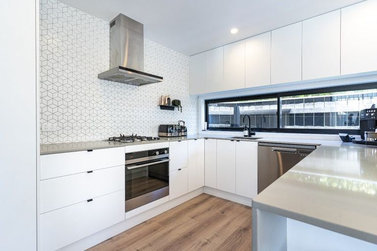 Photo of property in 164a Park Road, West End, Palmerston North, 4410