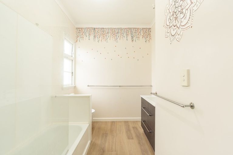 Photo of property in 276 Ferguson Street, Palmerston North, 4410