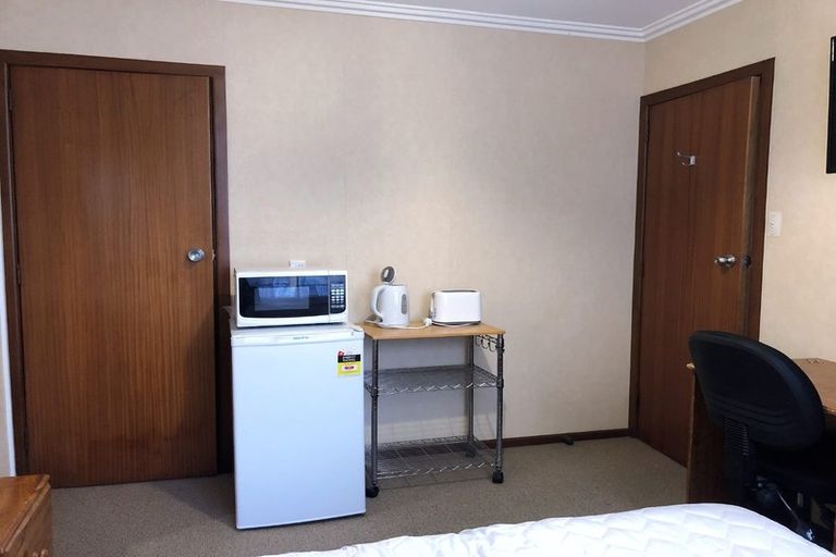 Photo of property in 30b Park Street, Foxton, 4814