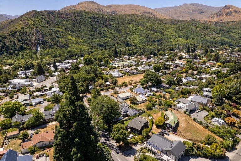 Photo of property in 23 Berkshire Street, Arrowtown, 9302