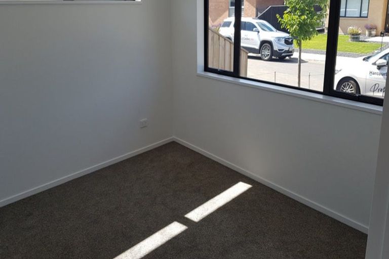 Photo of property in 32 Quinn Crescent, Woodend, 7610