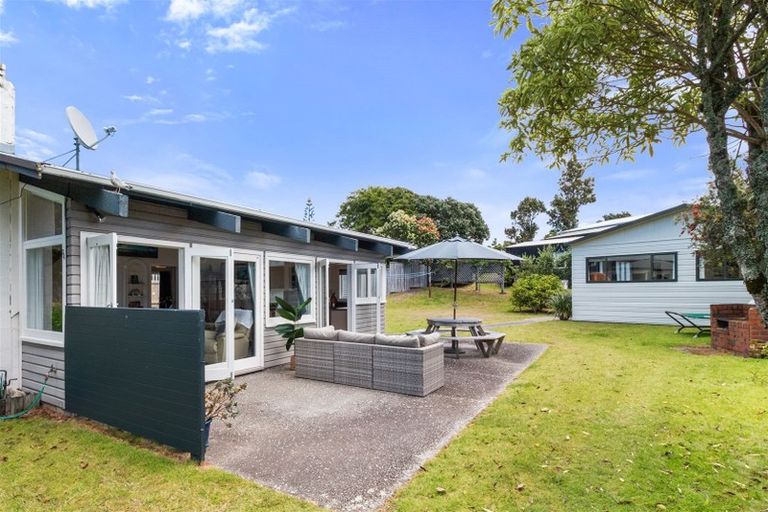 Photo of property in 34 Vista Paku, Pauanui, Hikuai, 3579