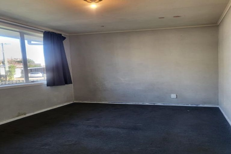 Photo of property in 3 Bernard Street, Papatoetoe, Auckland, 2025