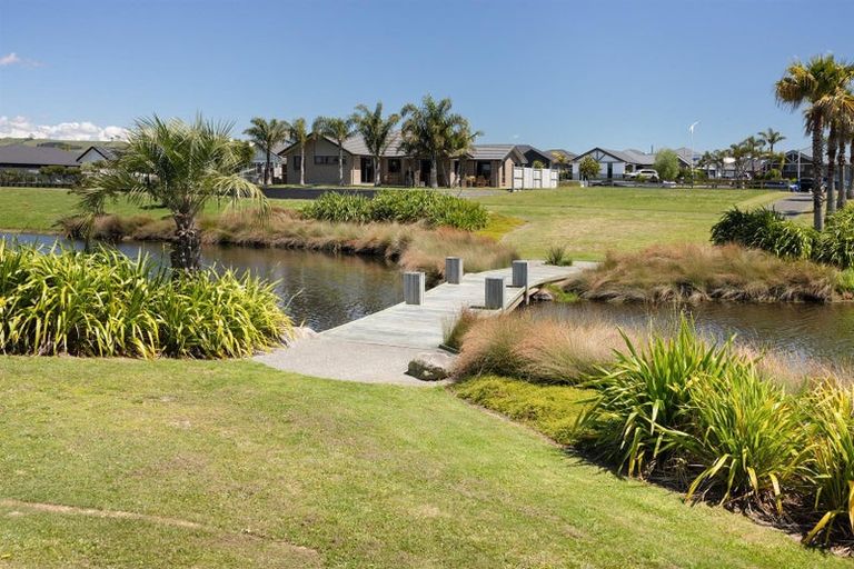 Photo of property in 10 Sophora Place, Papamoa Beach, Papamoa, 3118