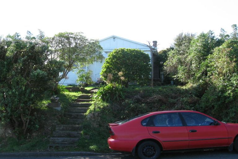 Photo of property in 130 Motuhara Road, Plimmerton, Porirua, 5026