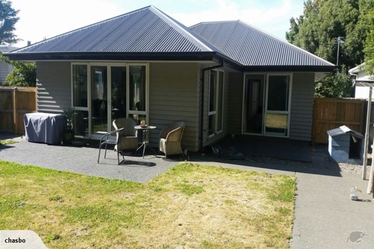 Photo of property in 69 Saint Martins Road, Saint Martins, Christchurch, 8022