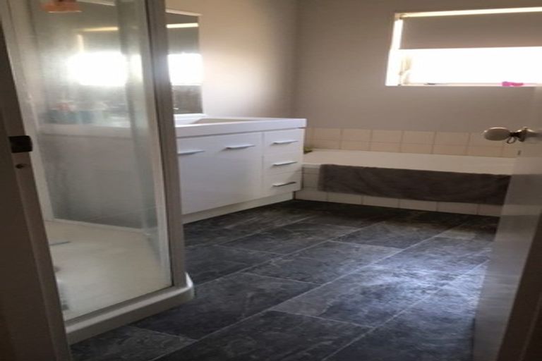 Photo of property in 321 Gravatt Road, Papamoa Beach, Papamoa, 3118