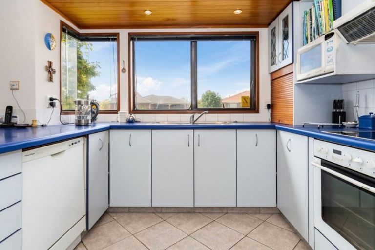 Photo of property in 43 Hibiscus Avenue, Mount Maunganui, 3116