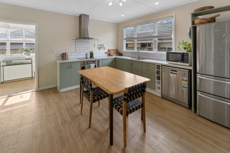 Photo of property in 1/8 Parkers Road, Tahunanui, Nelson, 7011