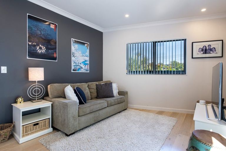 Photo of property in 131 Beach Road, Castor Bay, Auckland, 0620