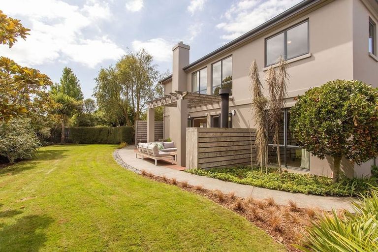 Photo of property in 42 Meadow Street, Papanui, Christchurch, 8052