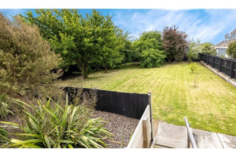 Photo of property in 39 Rowan Avenue, Aranui, Christchurch, 8061