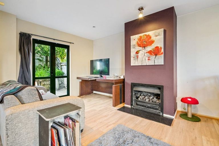 Photo of property in 28e Glenorchy Street, Glen Eden, Auckland, 0602
