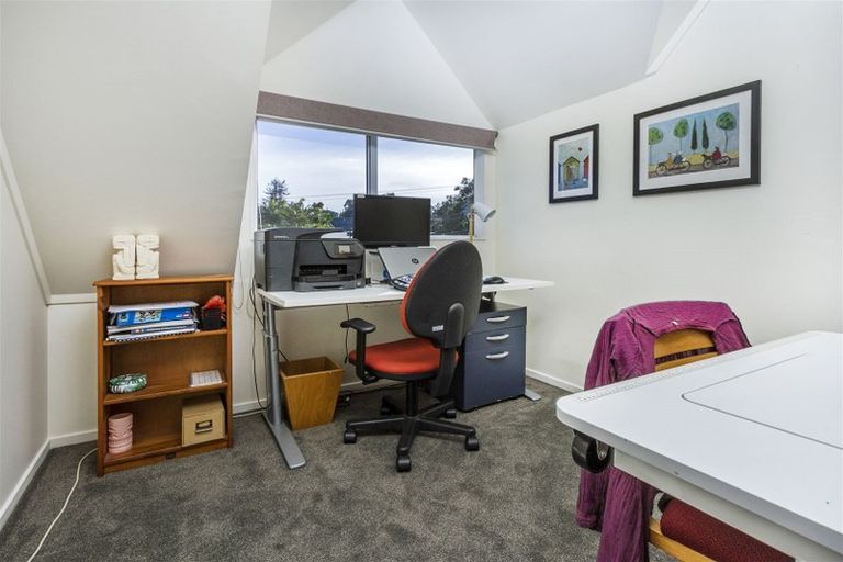 Photo of property in 31a Rewi Street, Torbay, Auckland, 0630