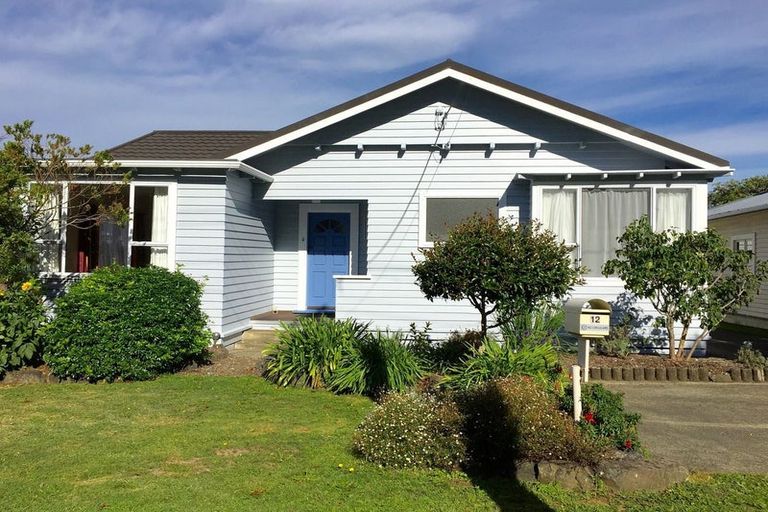 Photo of property in 12 Pitt Street, Maitai, Nelson, 7010