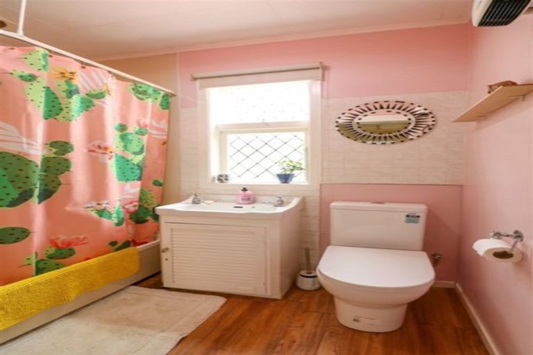 Photo of property in 22 Market Street, Watlington, Timaru, 7910