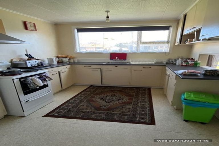 Photo of property in 18 Dewe Avenue, Feilding, 4702