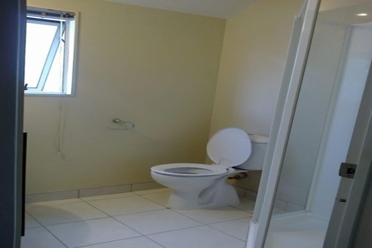 Photo of property in 20 Kirikiri Lane, East Tamaki, Auckland, 2013