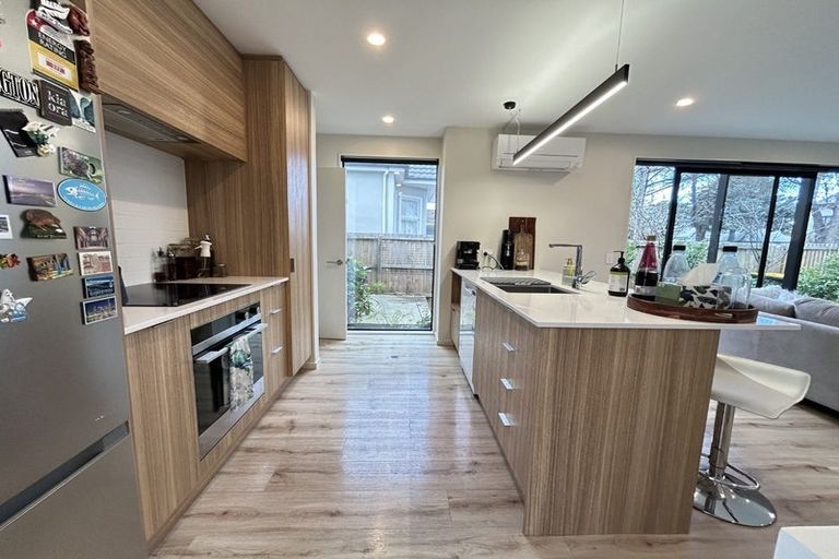 Photo of property in 97a Poulson Street, Addington, Christchurch, 8024