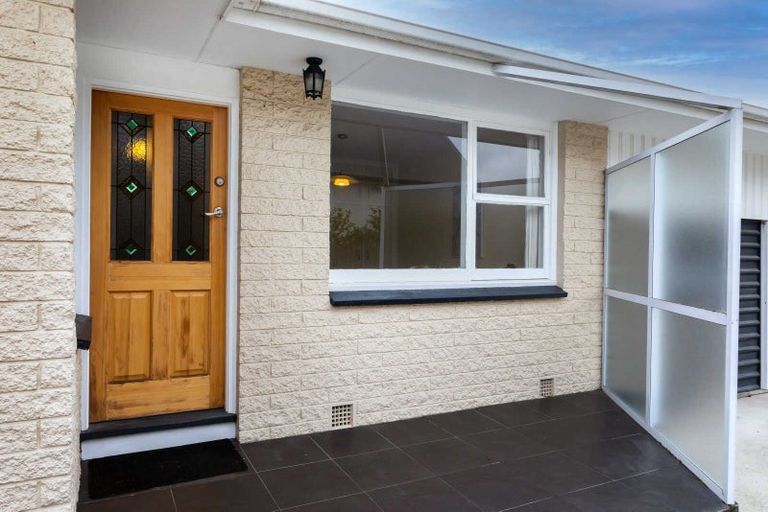 Photo of property in 2/30 Gordon Avenue, St Albans, Christchurch, 8014