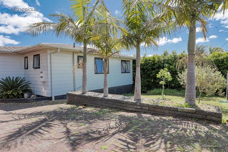 Photo of property in 148 Glengarry Road, Glen Eden, Auckland, 0602