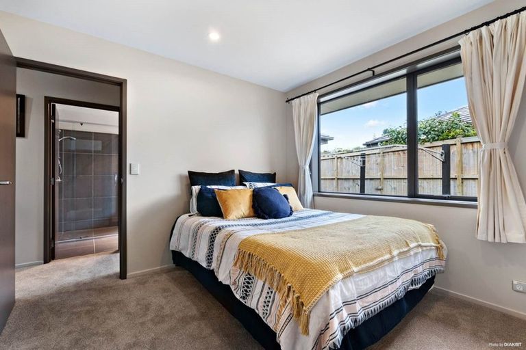 Photo of property in 3 Silkwood Crescent, Karaka, Papakura, 2113