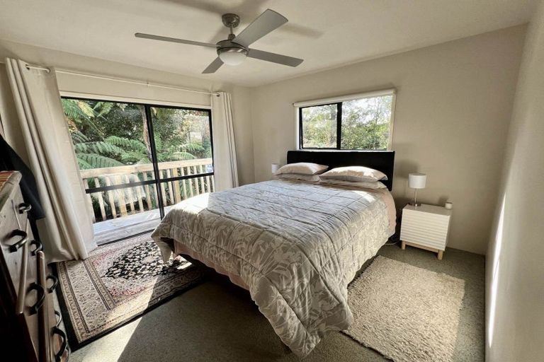 Photo of property in 21 Haruru Falls Road, Haruru, 0204