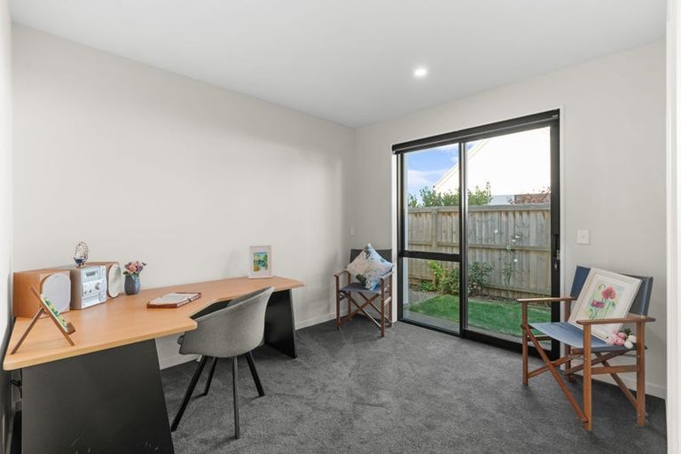 Photo of property in 10 Helen Place, Halswell, Christchurch, 8025