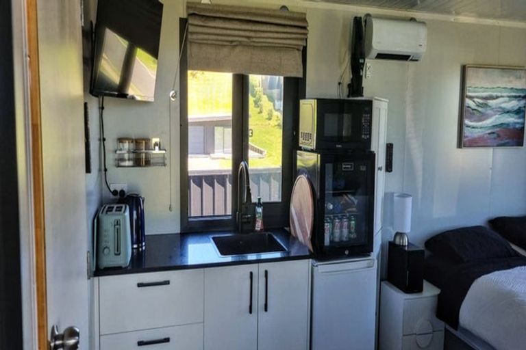 Photo of property in 42 Skippers Road, Opito Bay, Whitianga, 3592