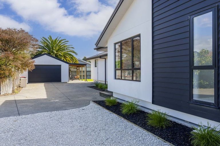 Photo of property in 38 Rawson Street, New Brighton, Christchurch, 8083