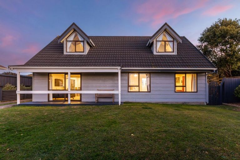 Photo of property in 23 James Cook Drive, Whitby, Porirua, 5024