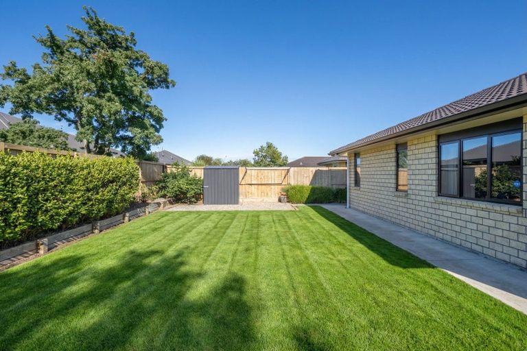 Photo of property in 7 Whitney Place, Rototuna North, Hamilton, 3210