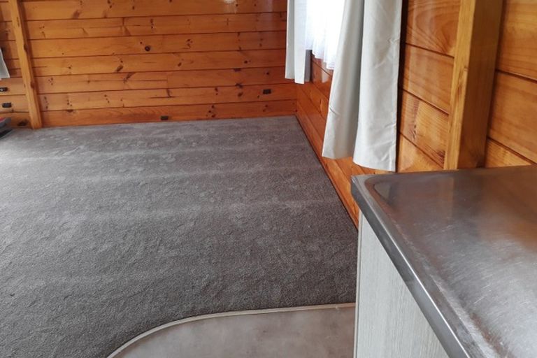 Photo of property in 14a Charles Road, Hannahs Bay, Rotorua, 3010