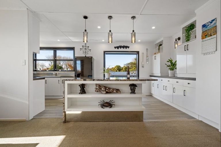 Photo of property in 1057 Junction Road, Egmont Village, New Plymouth, 4372