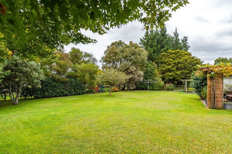 Photo of property in 80 Tararua Drive, Upper Plain, Masterton, 5888