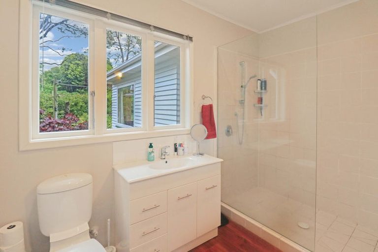 Photo of property in 64a Simla Crescent, Khandallah, Wellington, 6035