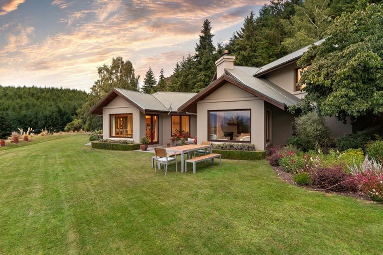 Photo of property in 515 Mount Barker Road, Wanaka, 9382