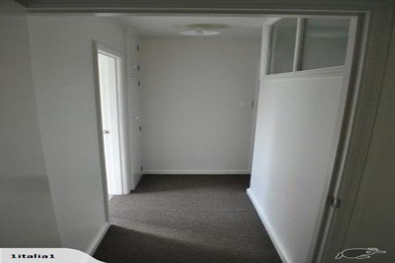 Photo of property in 4/34 Holly Road, St Albans, Christchurch, 8014