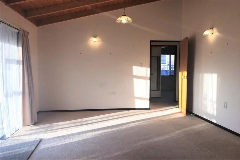 Photo of property in 1/13 Wesley Avenue, Frankleigh Park, New Plymouth, 4310