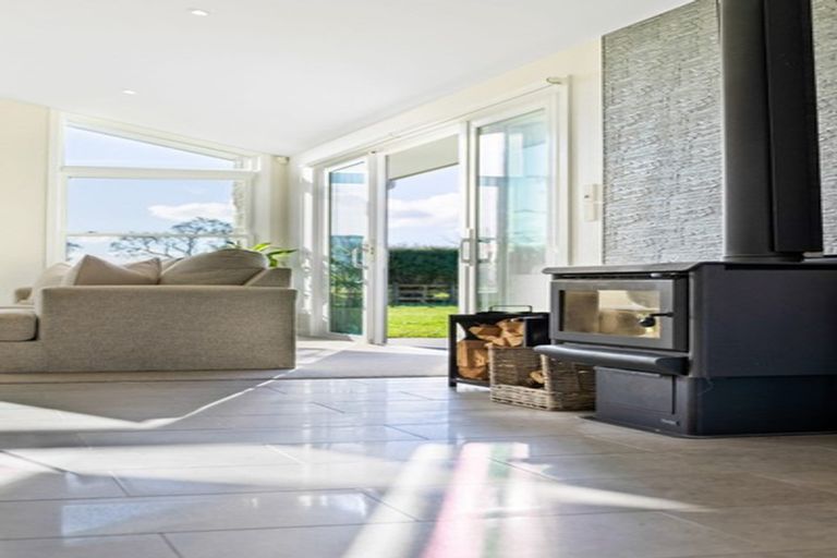 Photo of property in 19b Lissette Road, Newstead, Hamilton, 3286