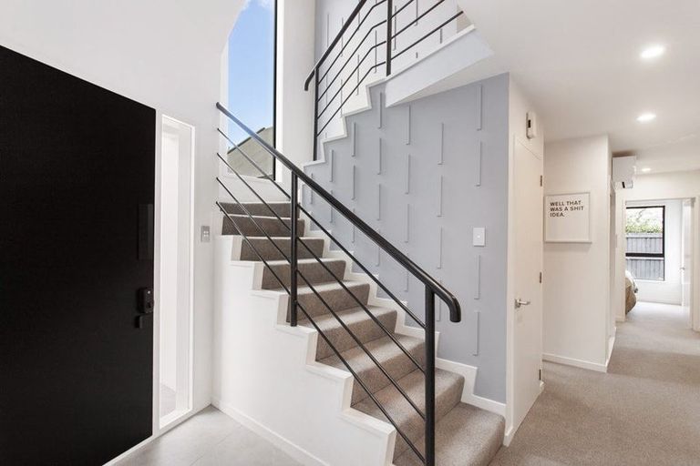 Photo of property in 9a Hamilton Avenue, Ilam, Christchurch, 8041